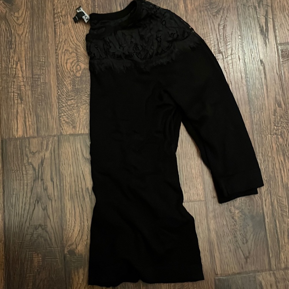 Express Lace top, 3/4 sleeve sweater. Size small